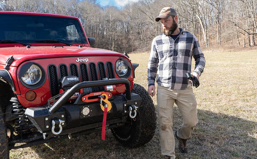 Stealth 13500lb Winch - 12v Synthetic Rope