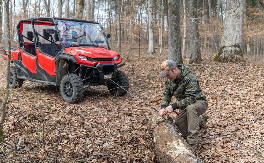 Stealth 4500lb Winch - 12v Synthetic Rope